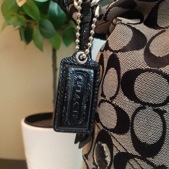 Coach purses - Picture 5 of 16